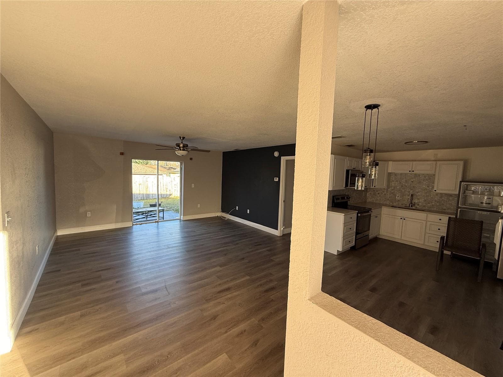 1611 Fruitwood Dr