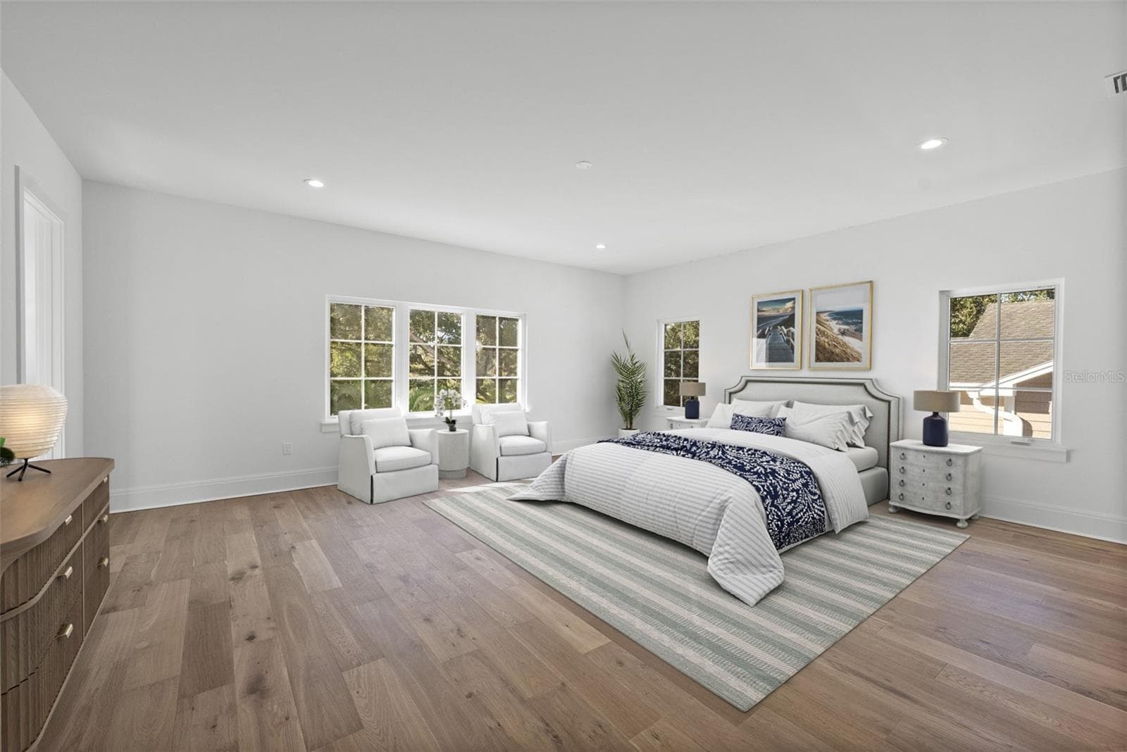 4614 Tennyson