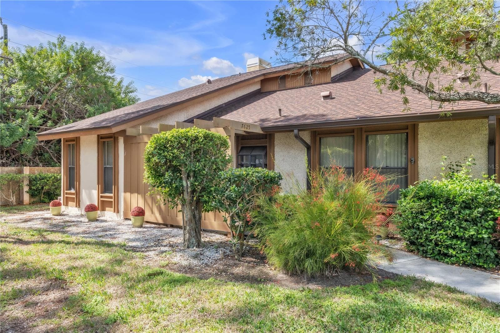 7625 4th Ave W