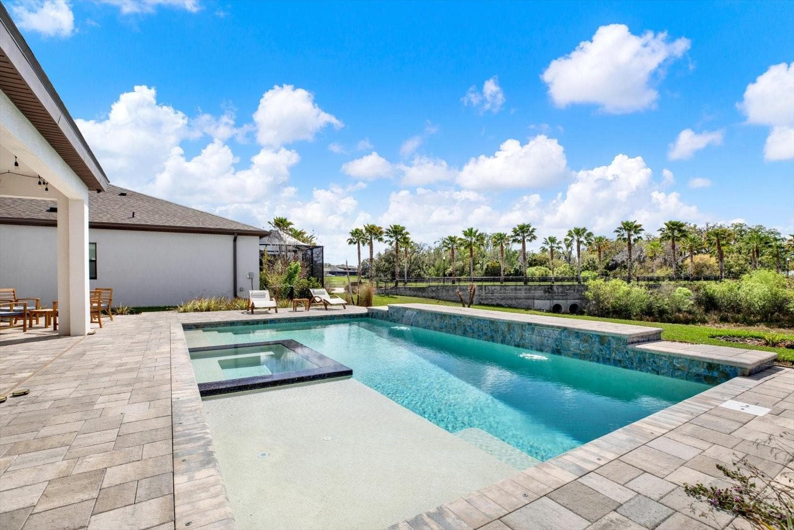 13113 Wildflower Meadow Dr