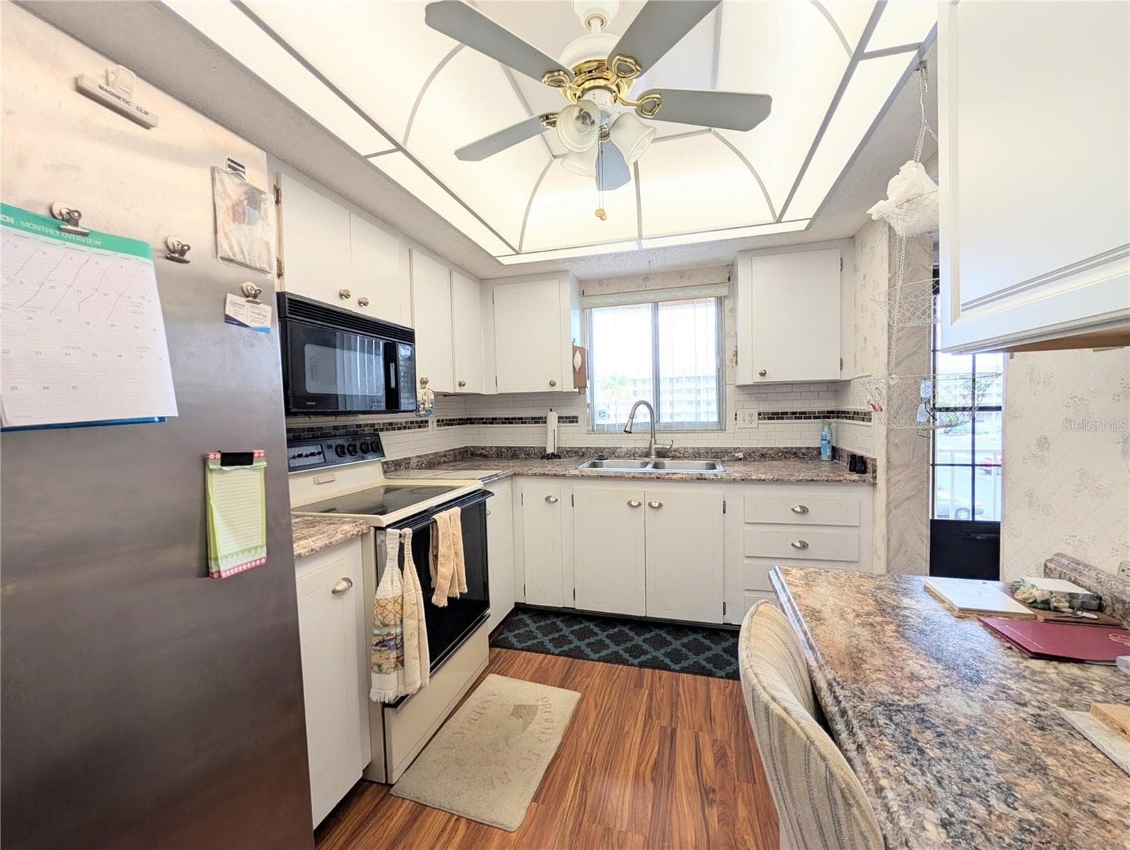3624 Lake Bayshore Dr #K-303