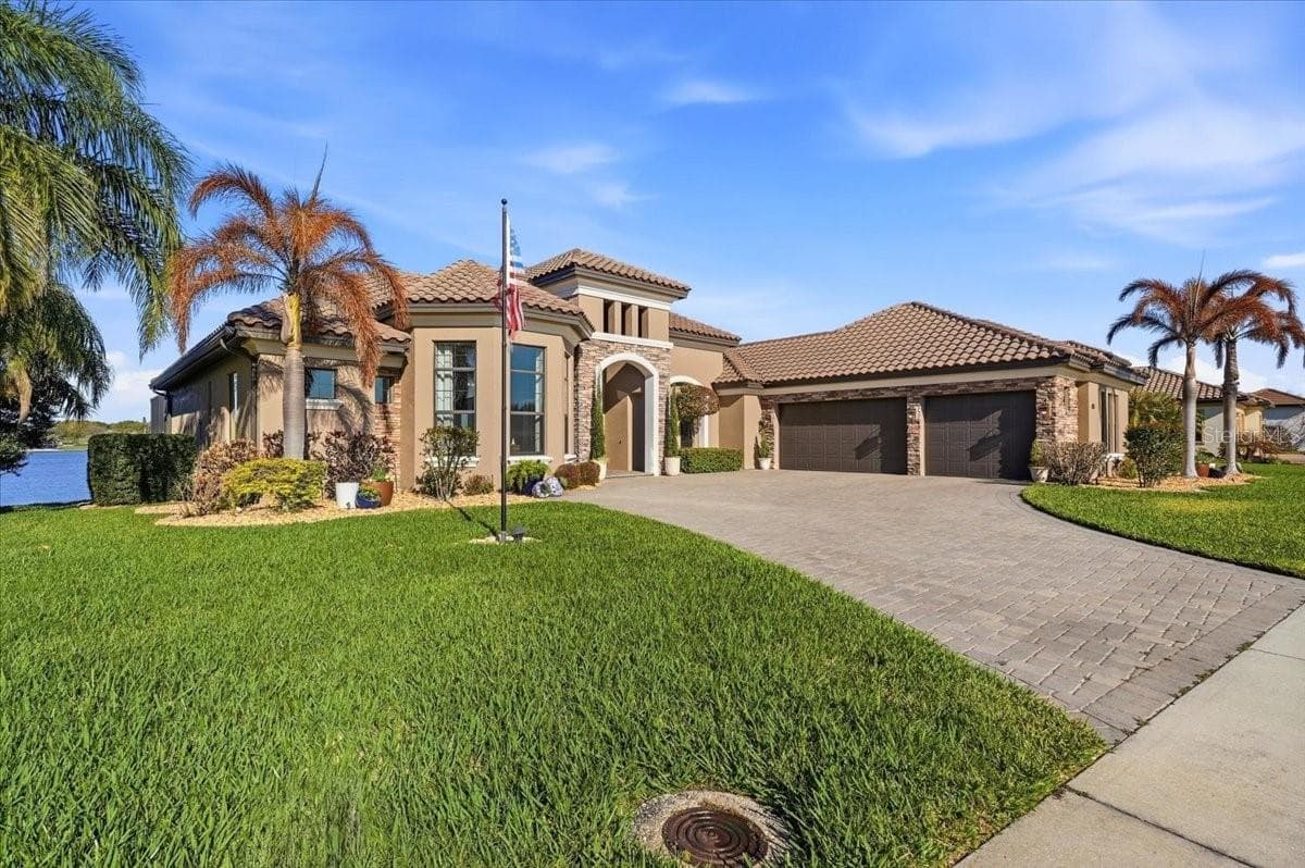 4193 Juliana Lake Dr