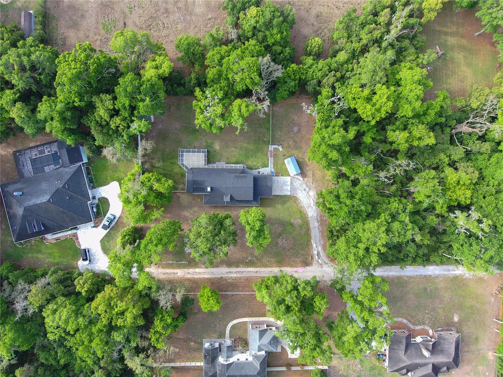 2119 Shady Oaks Dr