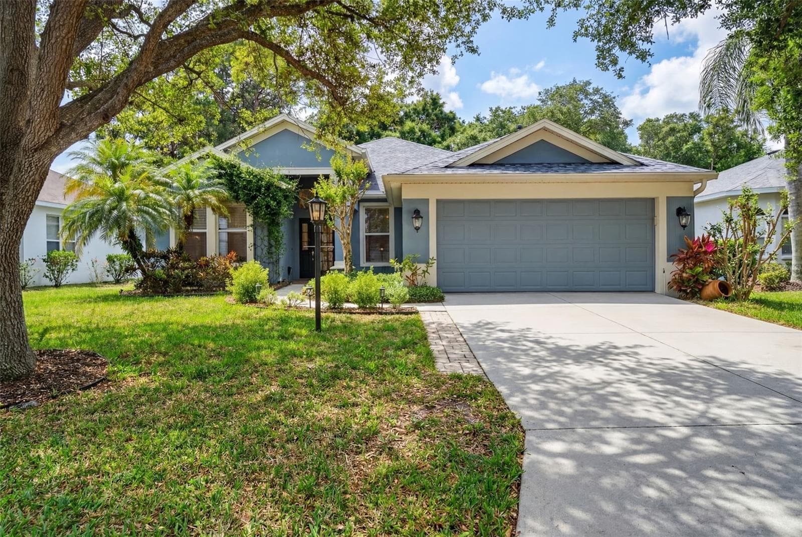 4956 Creekside Trl