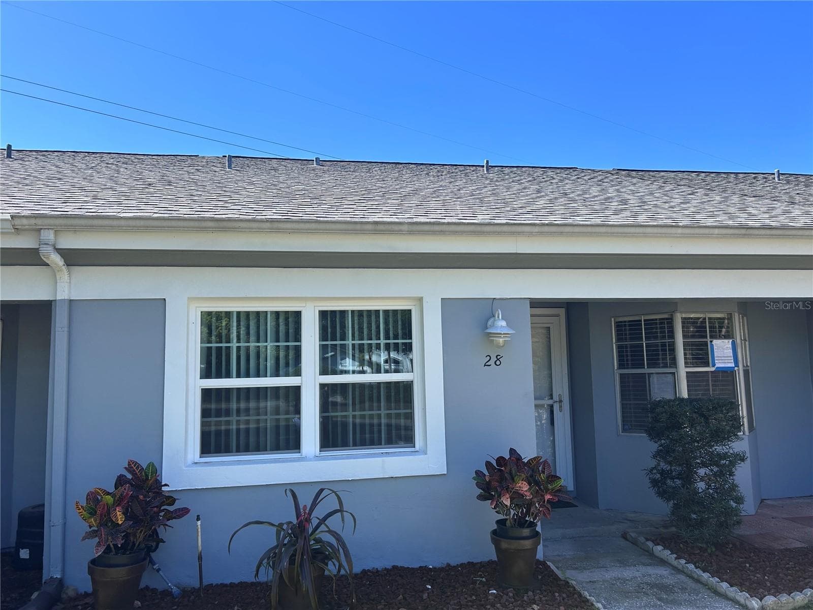 28 Brigton CT