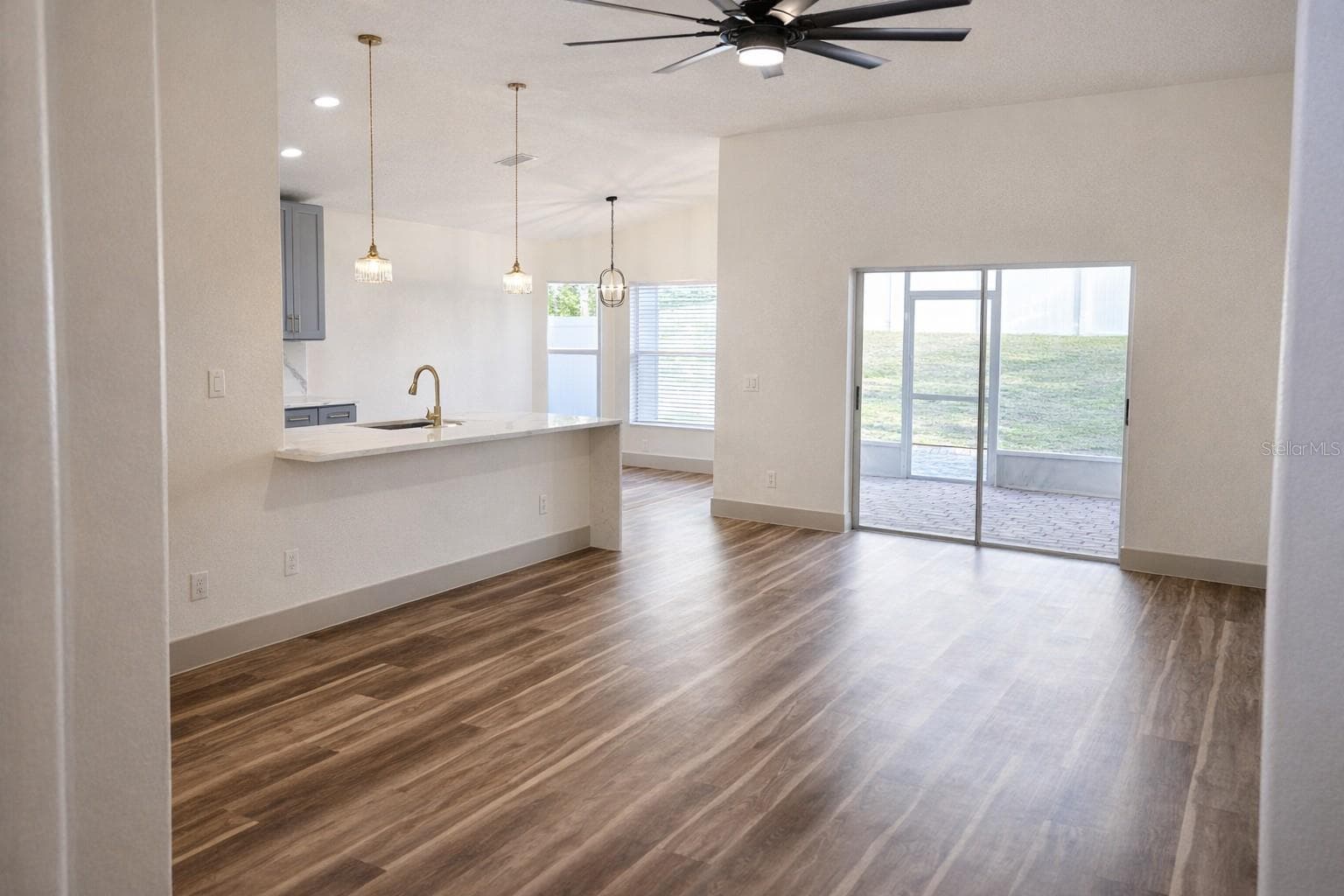 4501 Arizona Sun CT
