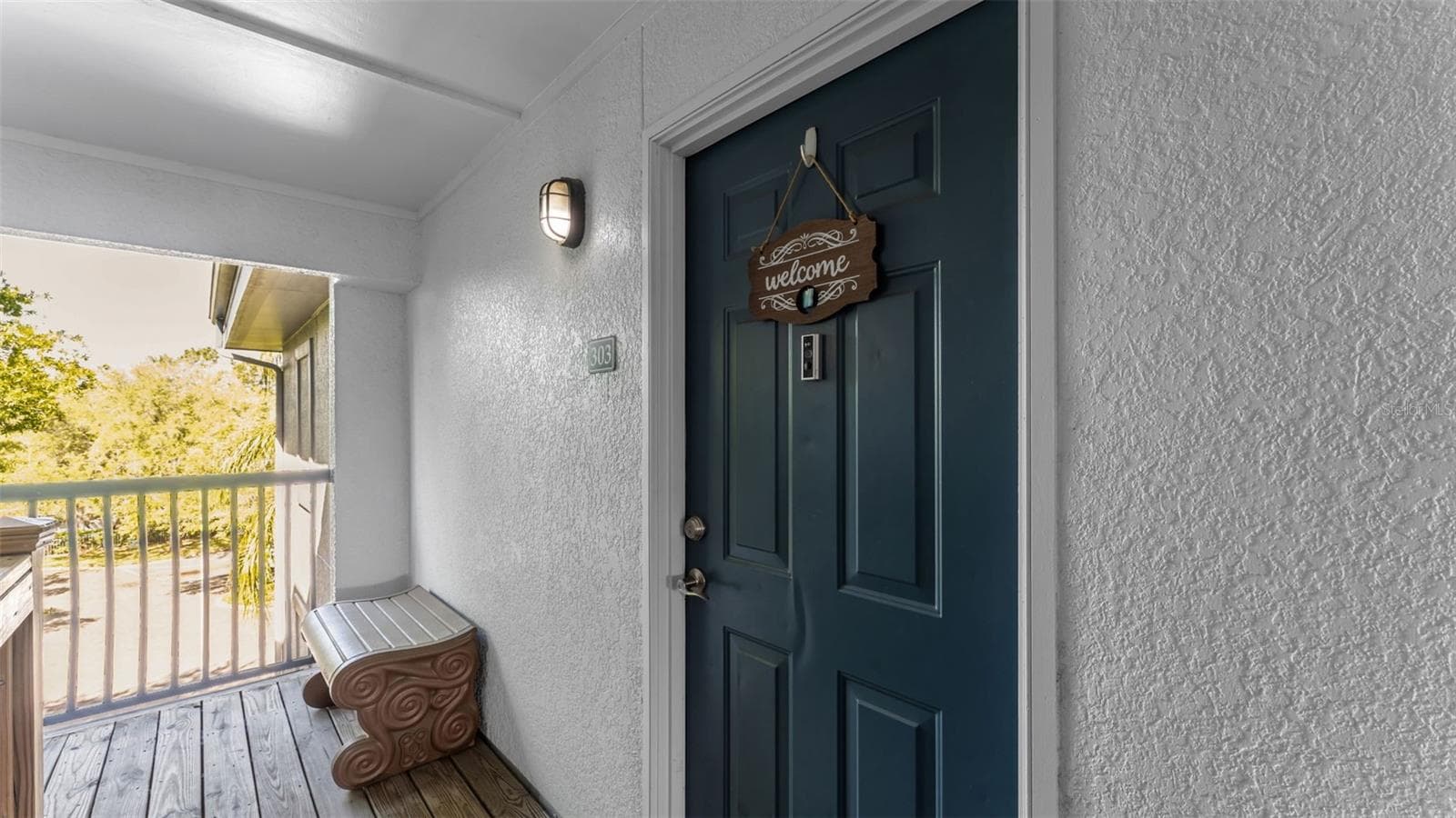 1640 Villa Capri Cir #303