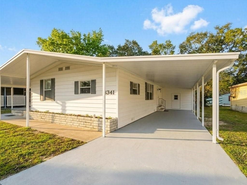 8341 Highpoint Blvd