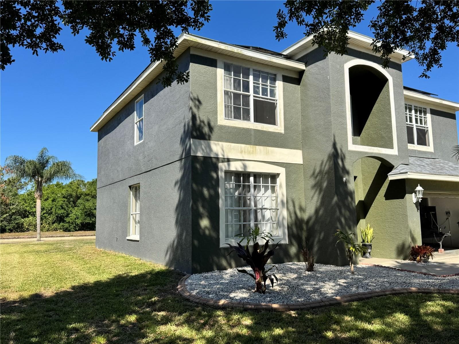 9023 Pinebreeze Dr