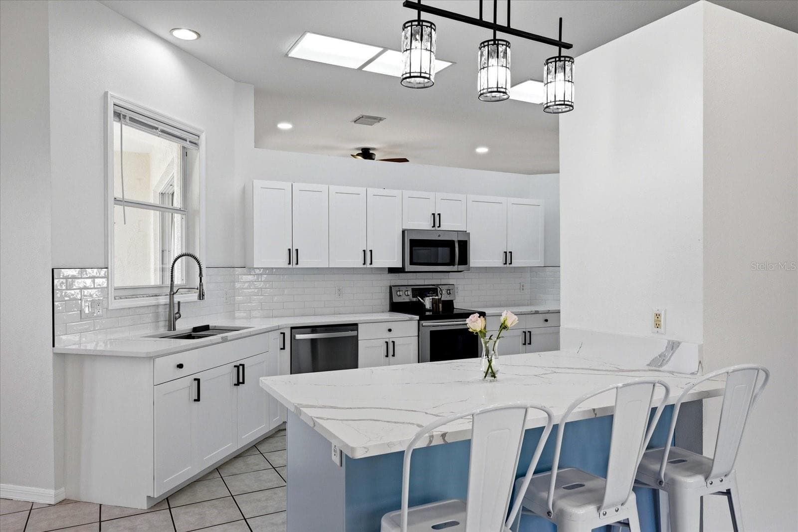 6223 Rock Creek Cir