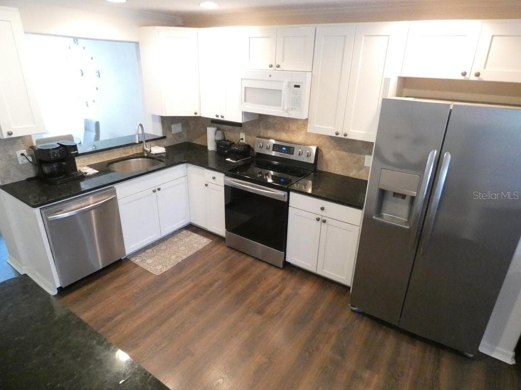 2554 Sea Wind Way