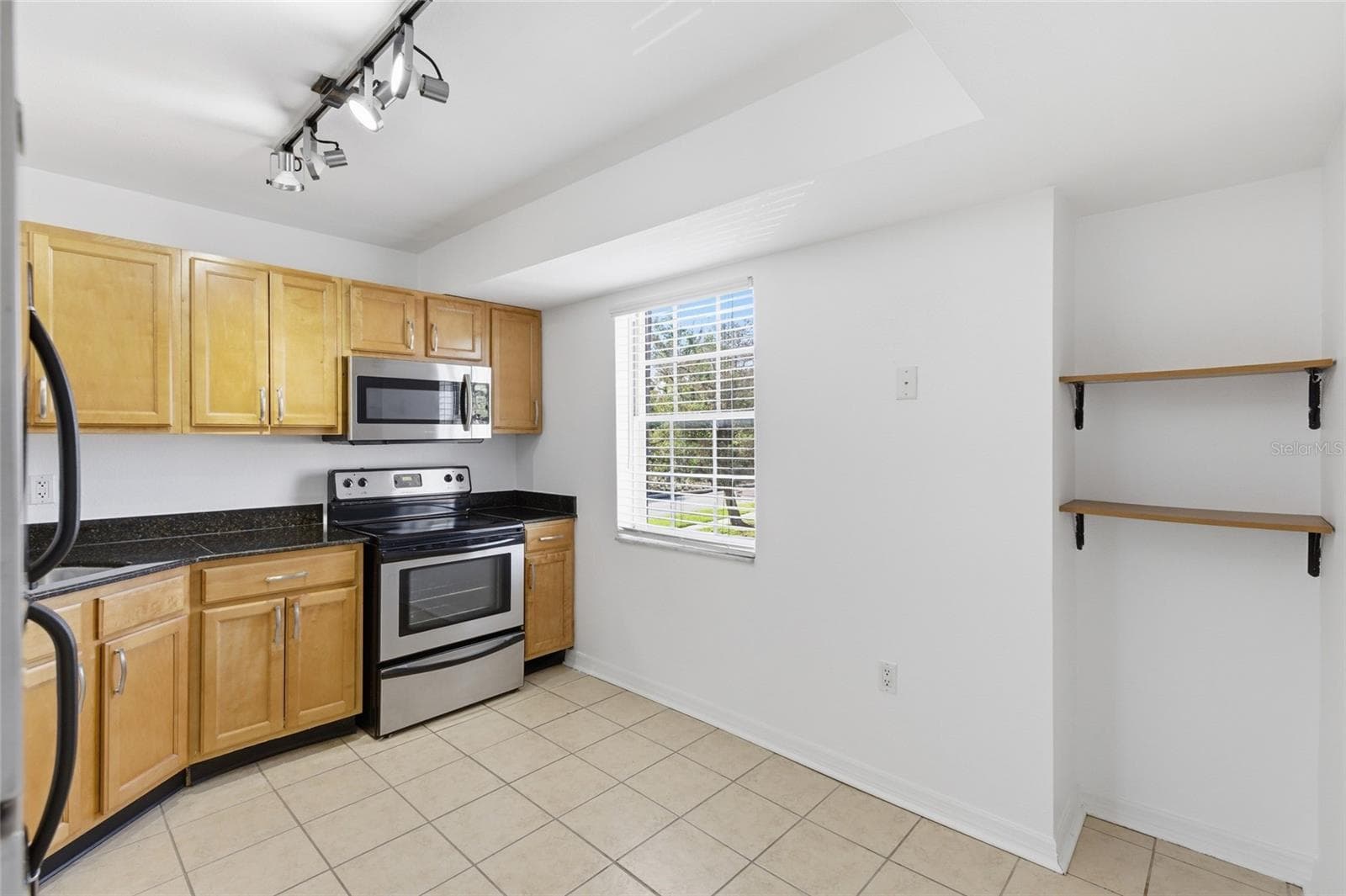 3402 Latania Dr #321