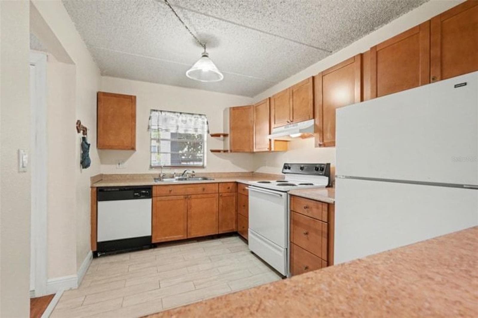 2845 Somerset Park Dr #101