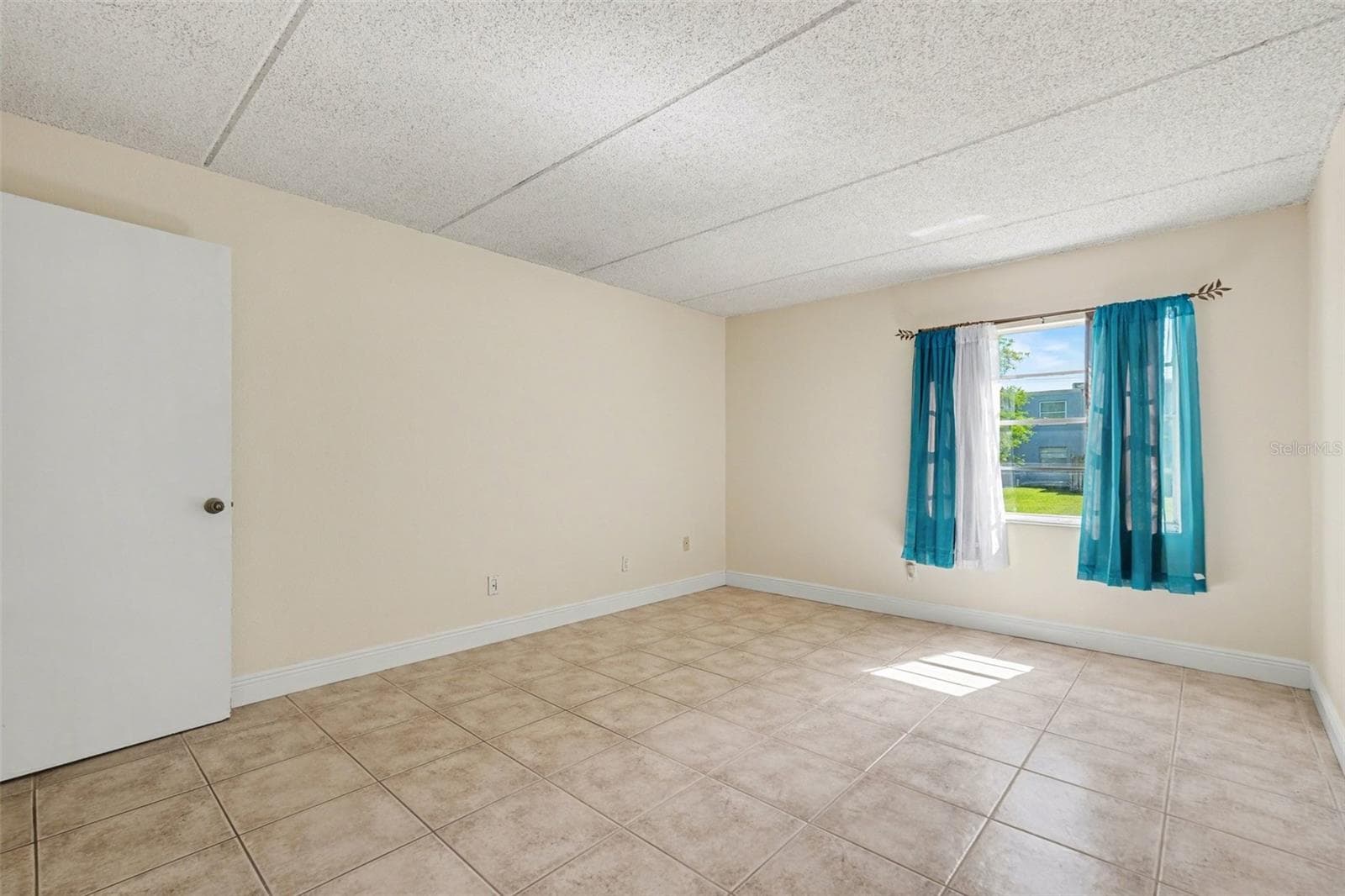 2845 Somerset Park Dr #101
