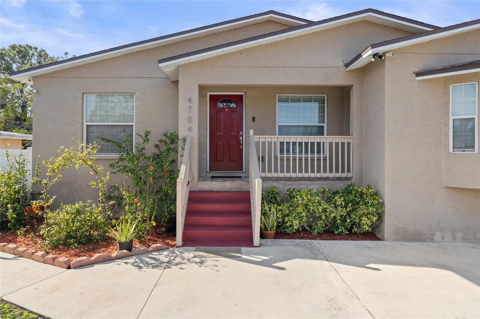 4704 Town N Country Blvd