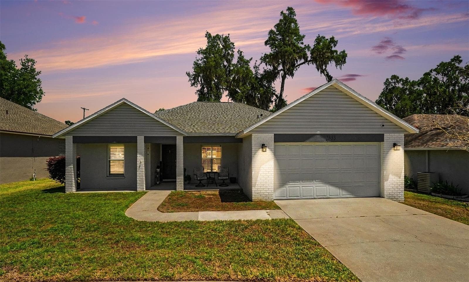 2333 Towering Oaks Cir