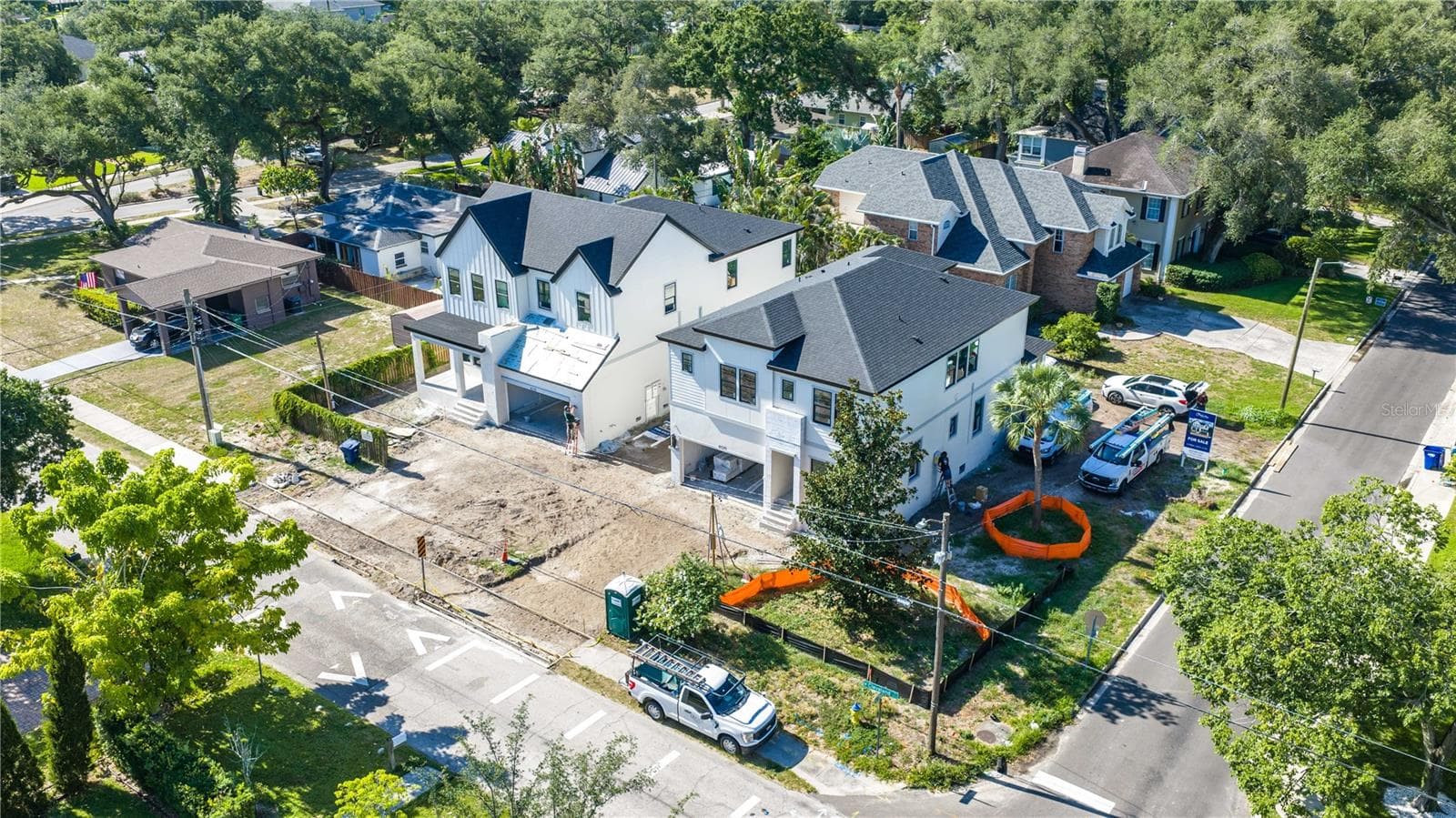 4020 W Cleveland
