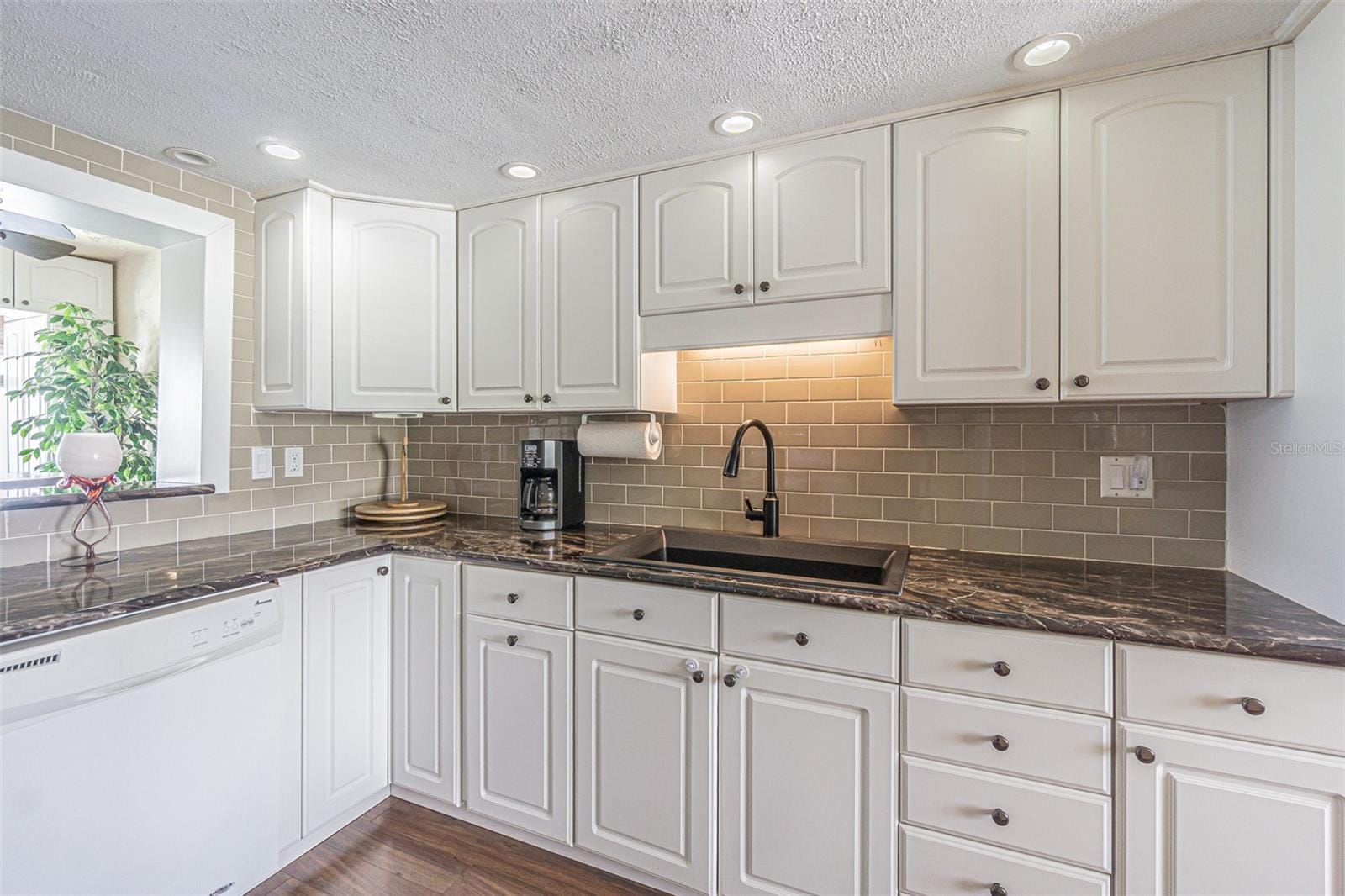 1 Windrush Blvd #54 photo 4