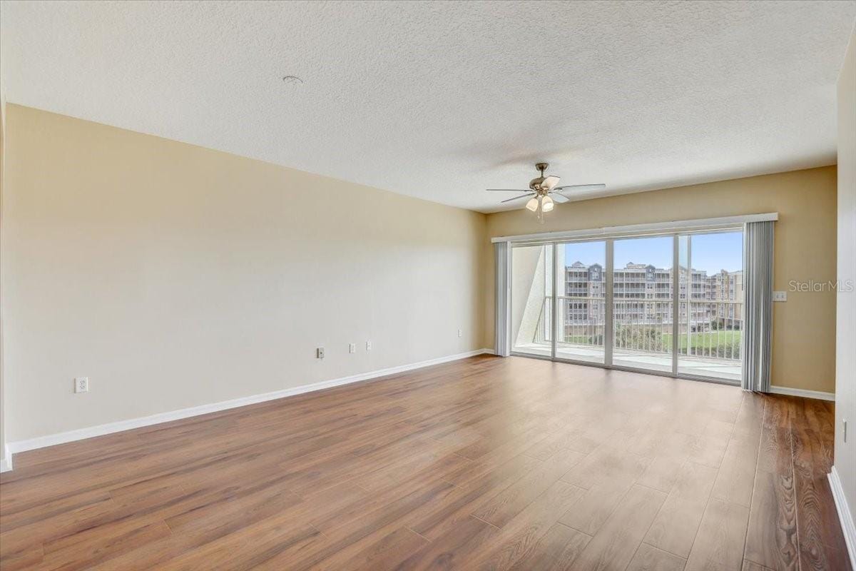 1200 Country Club Dr #3405 photo 5