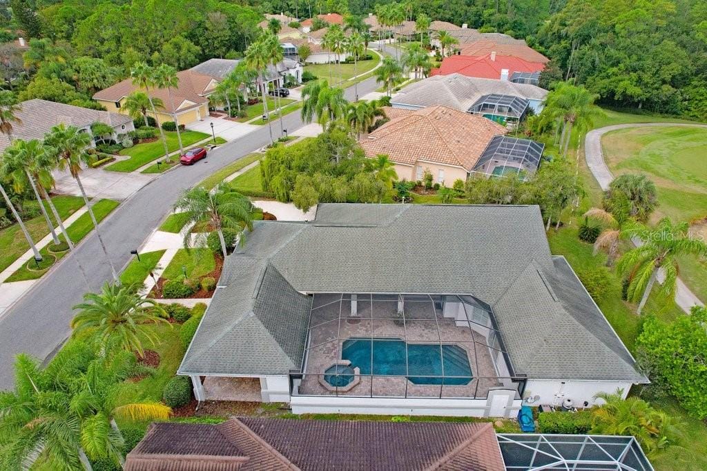 12009 Brewster Dr photo 4
