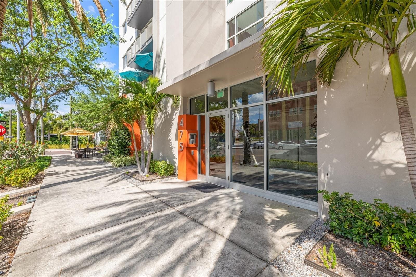 475 2nd St N #201 photo 3