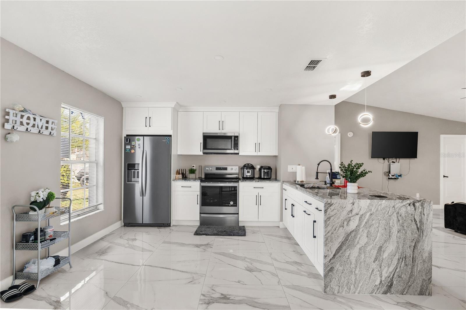 5721 Carrollwood Meadows Dr photo 5