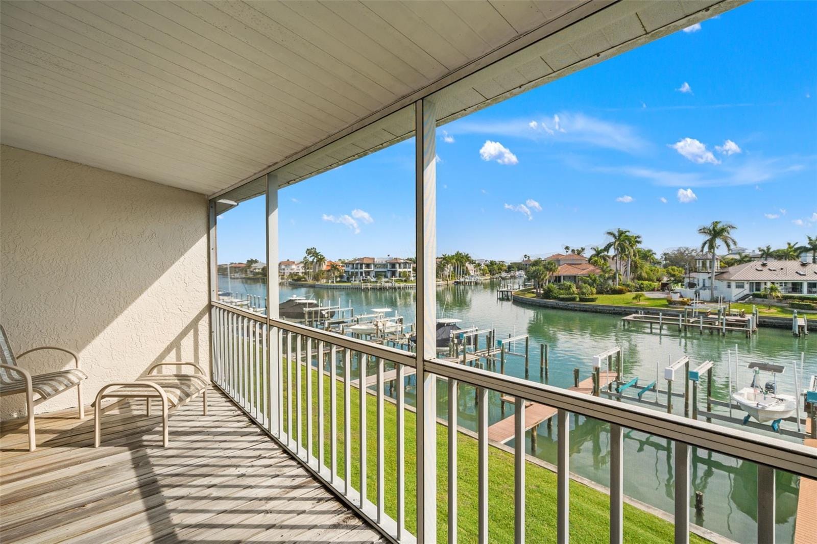 637 Pinellas Bayway S #111 photo 2