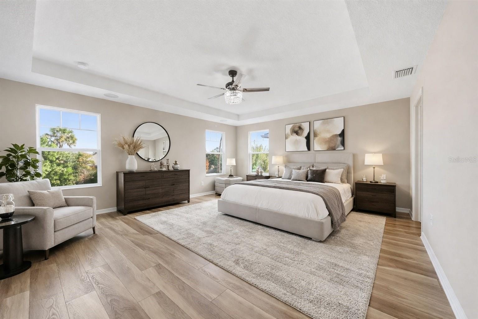8147 Artisan Cir photo 4