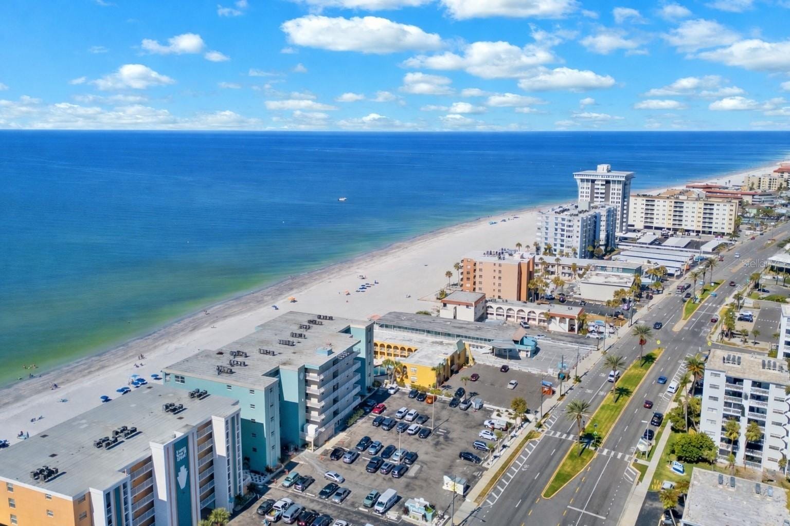 17140 Gulf Blvd #611 photo 3