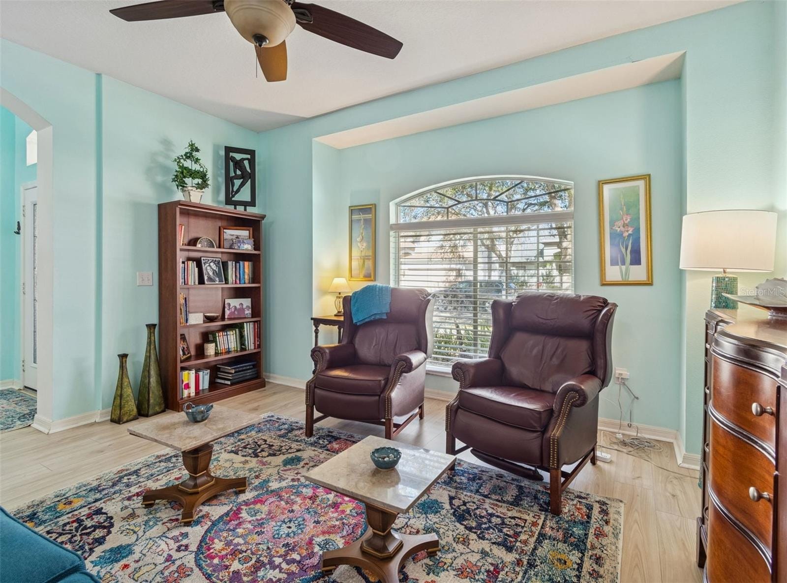 18922 Fishermans Bend Dr photo 4