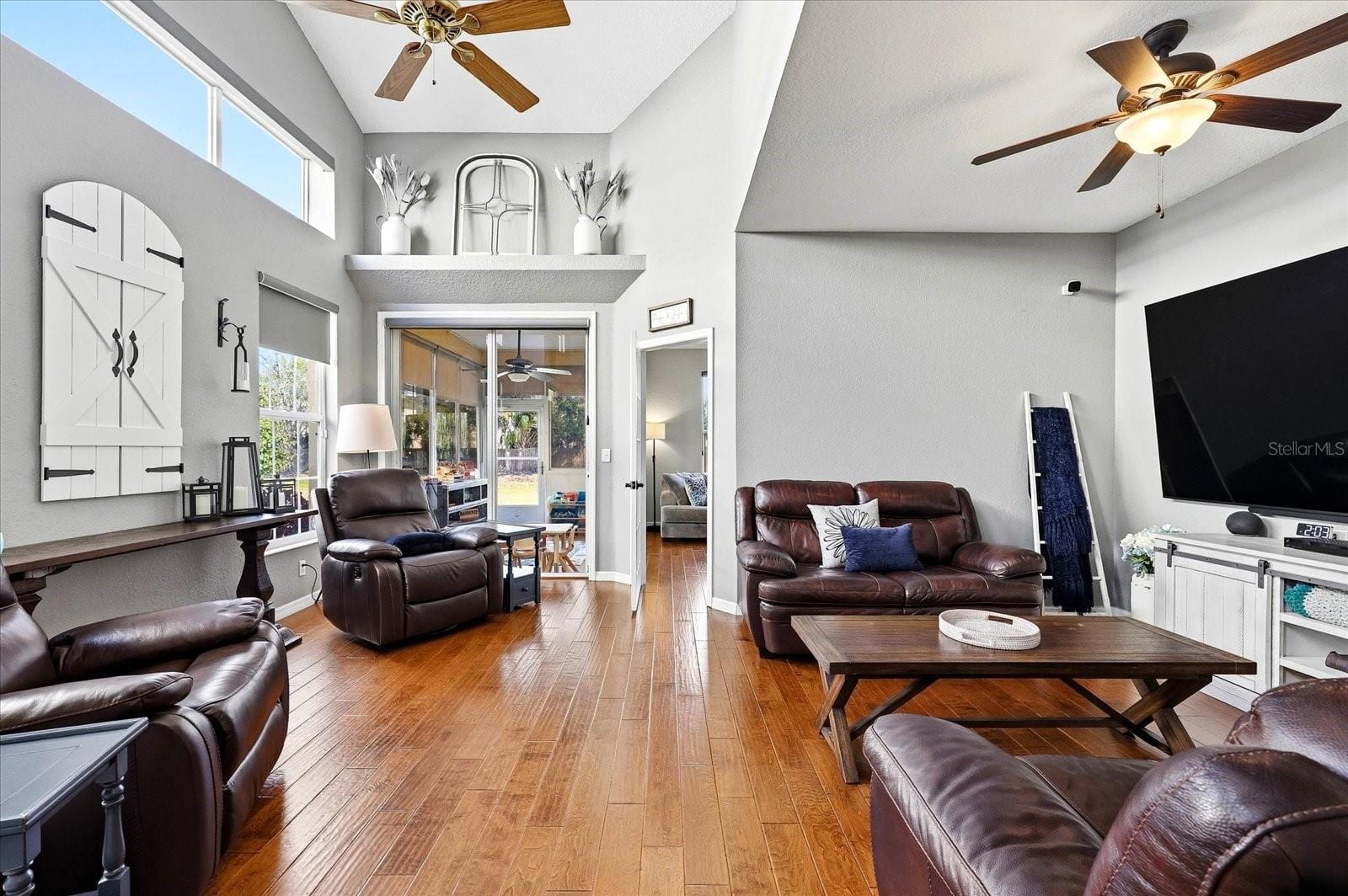 1050 Starkey Rd #2301 photo 5