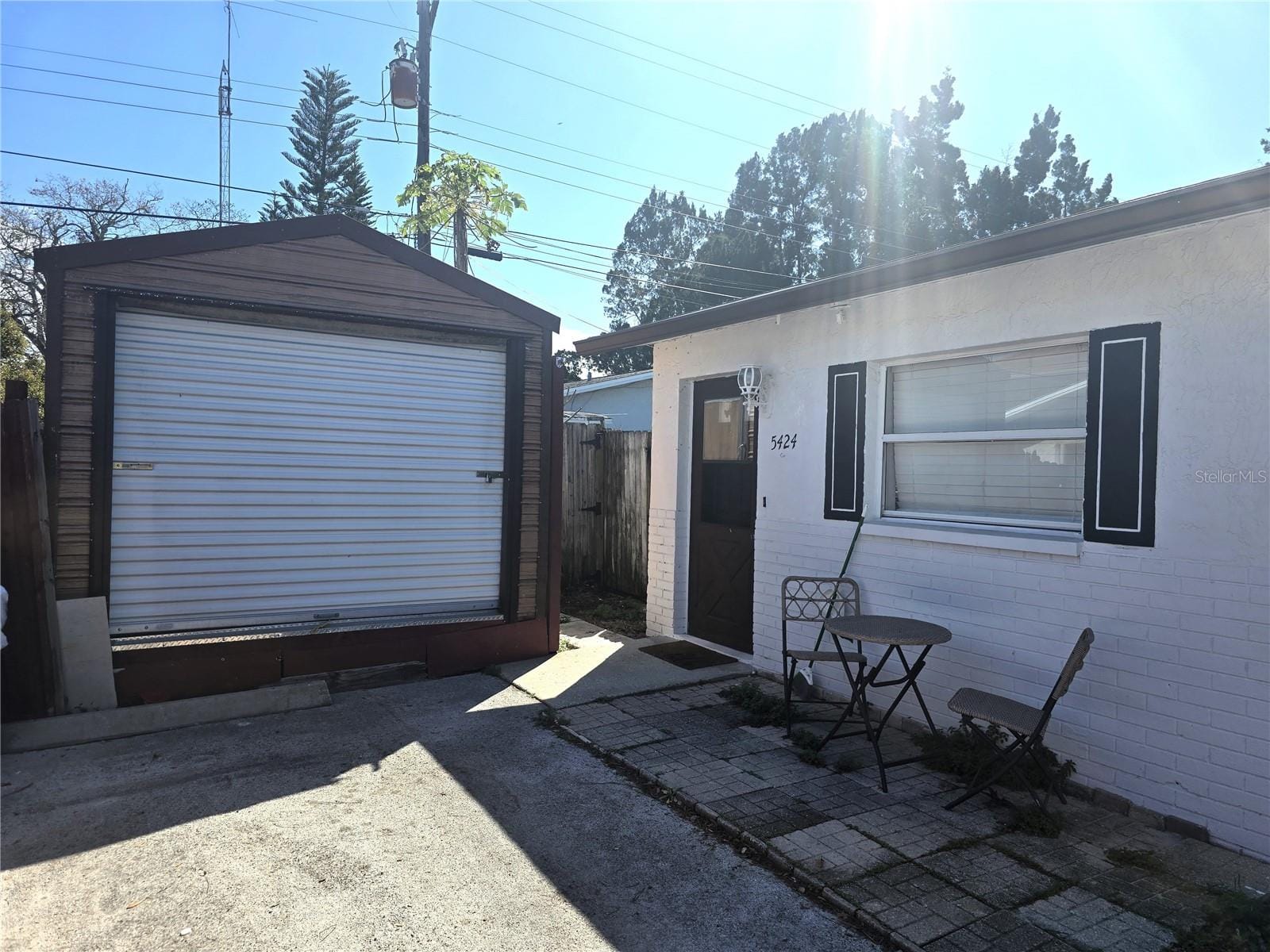 5422 Amy Ln photo 3