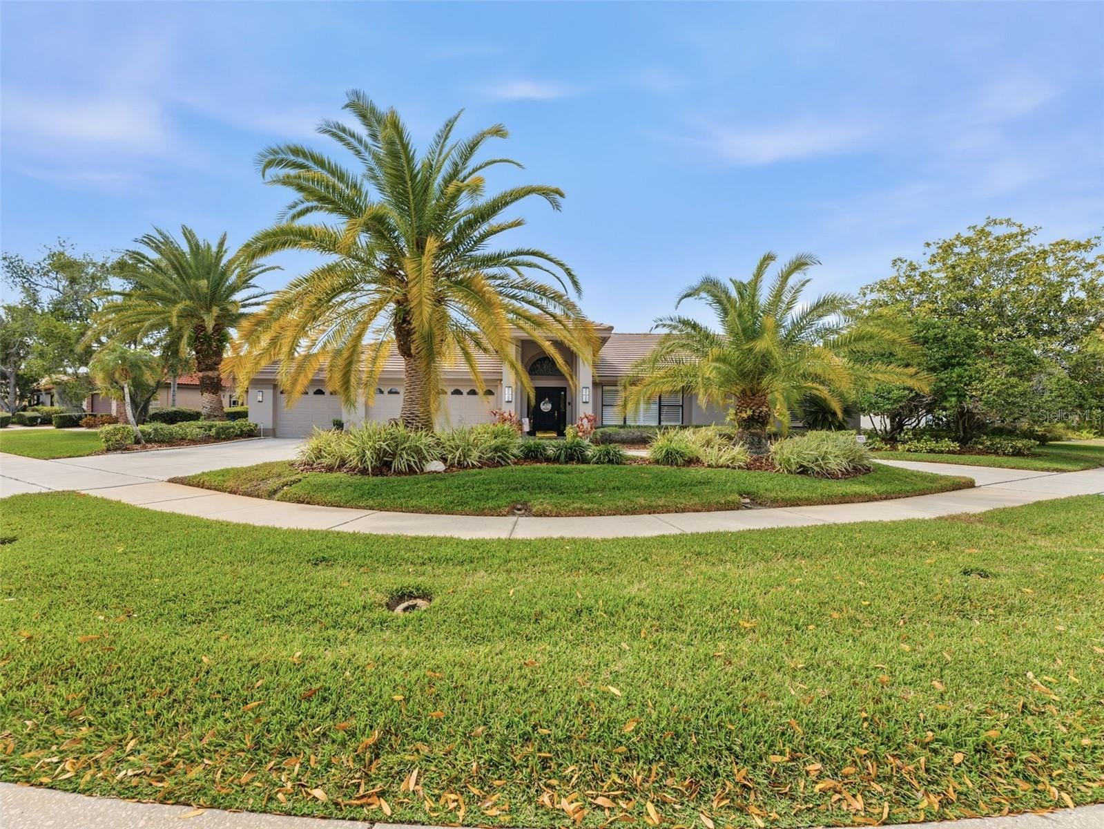 4830 Longwater Way photo 3