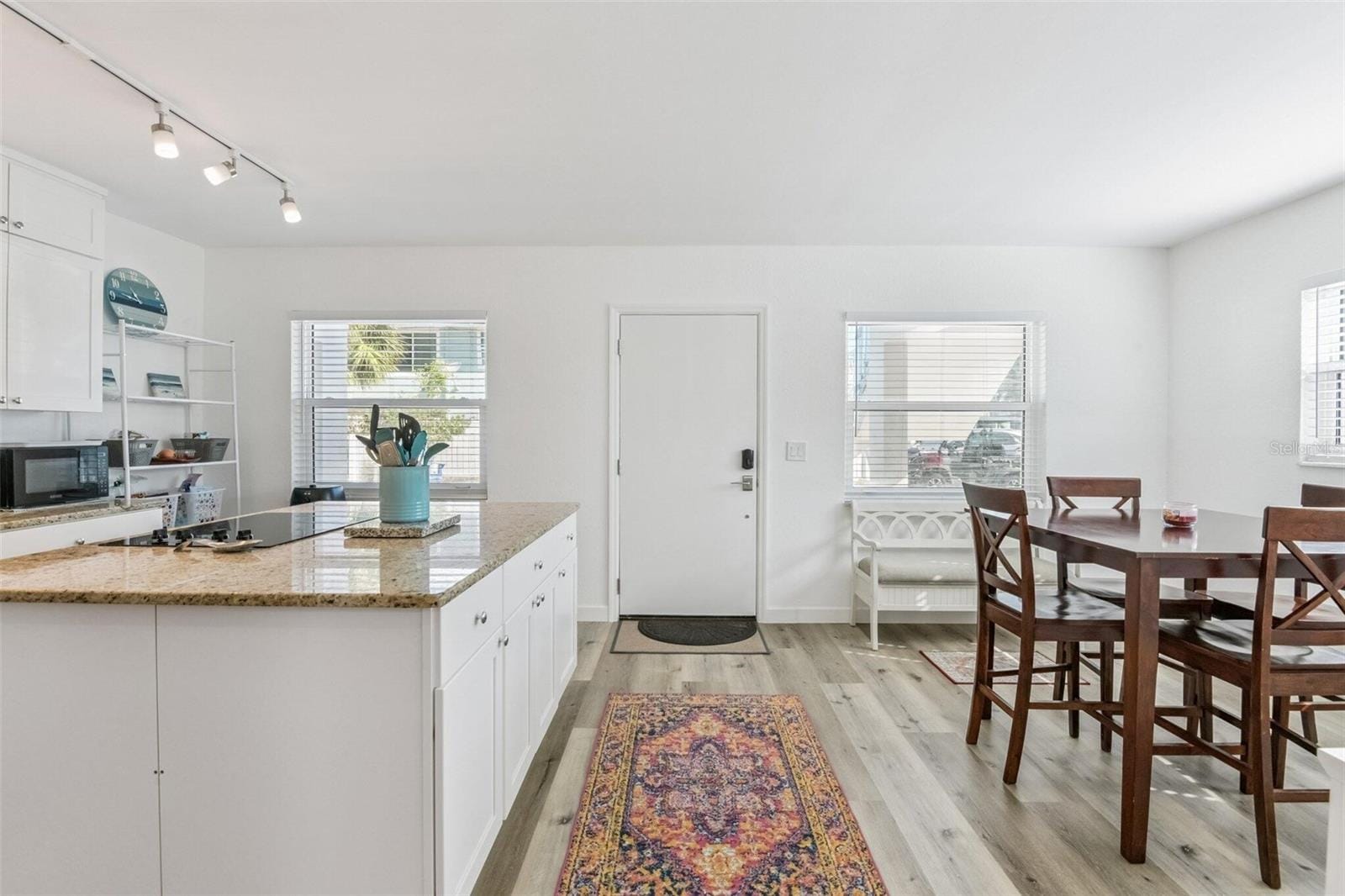 2308 1st St #1 photo 5