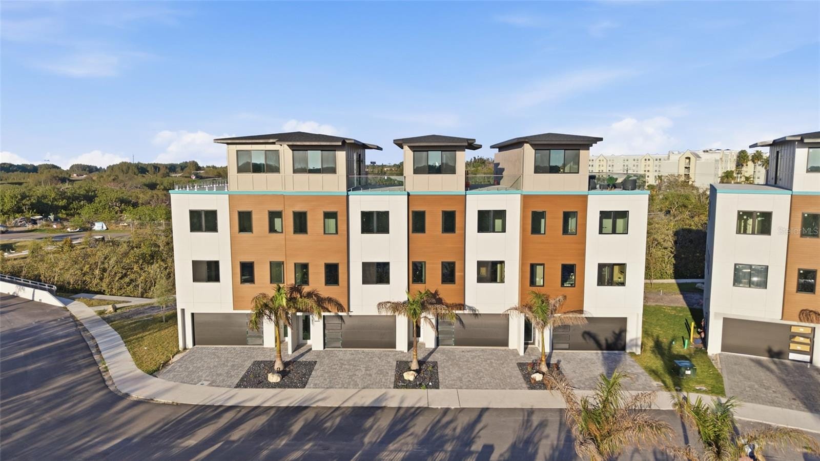 5956 Aqua Reserve Blvd photo 3