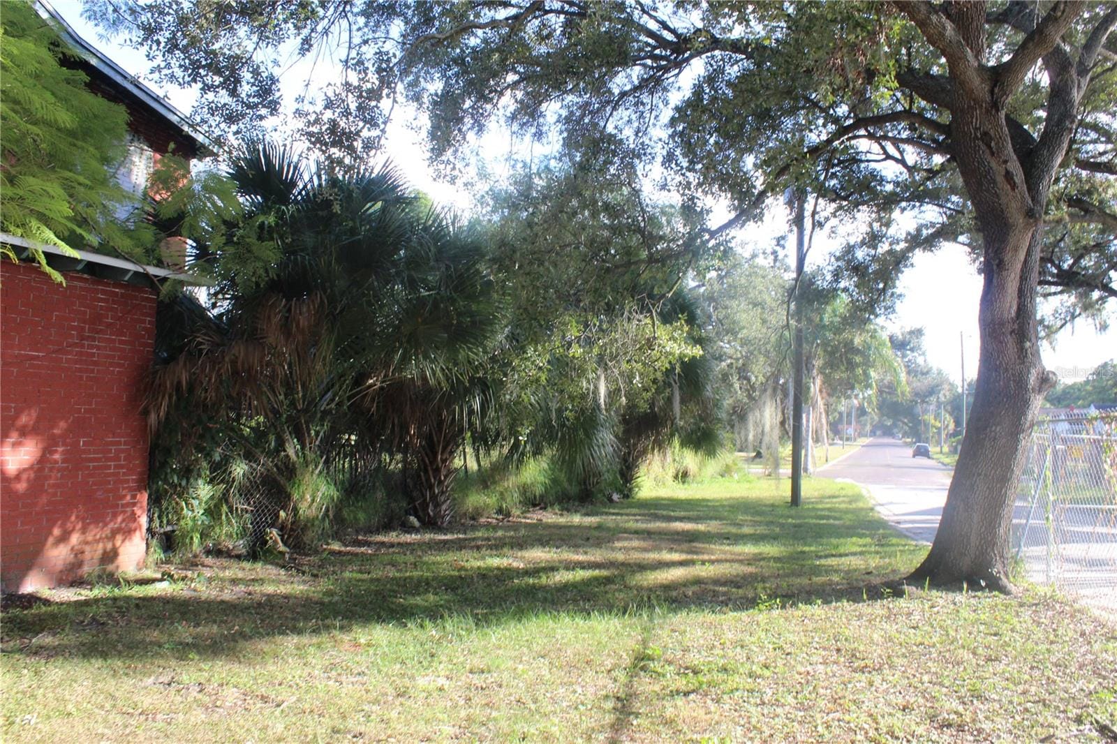 Photo 43