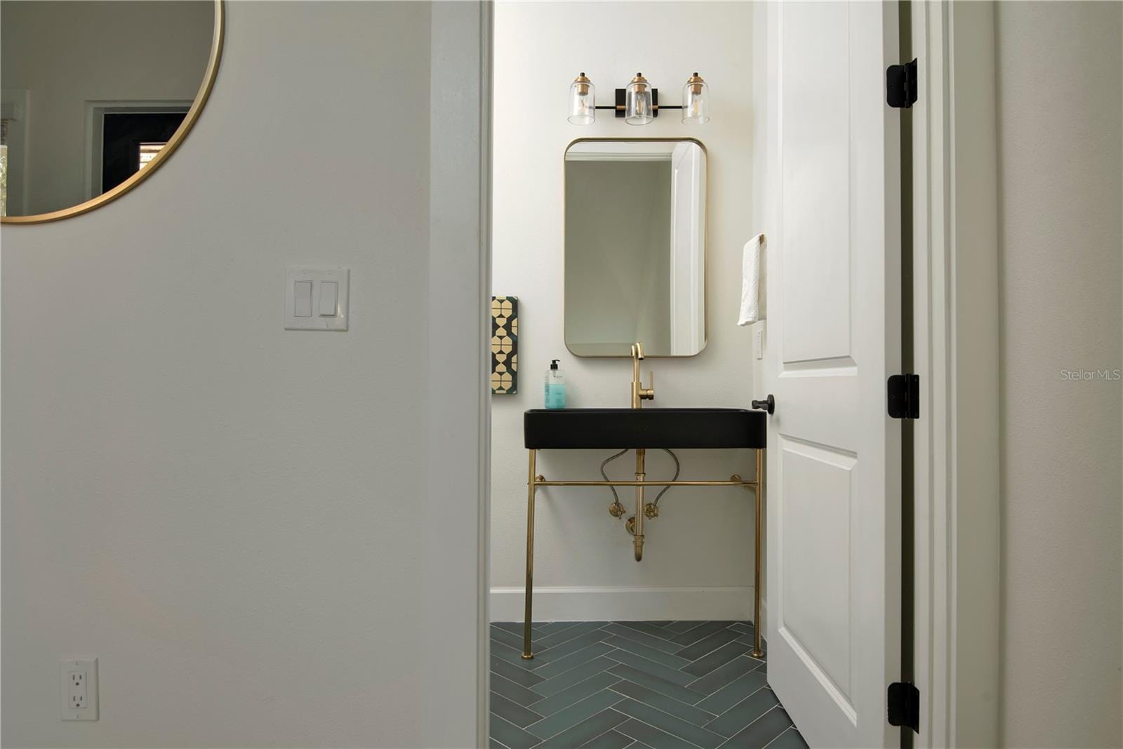 Photo 20