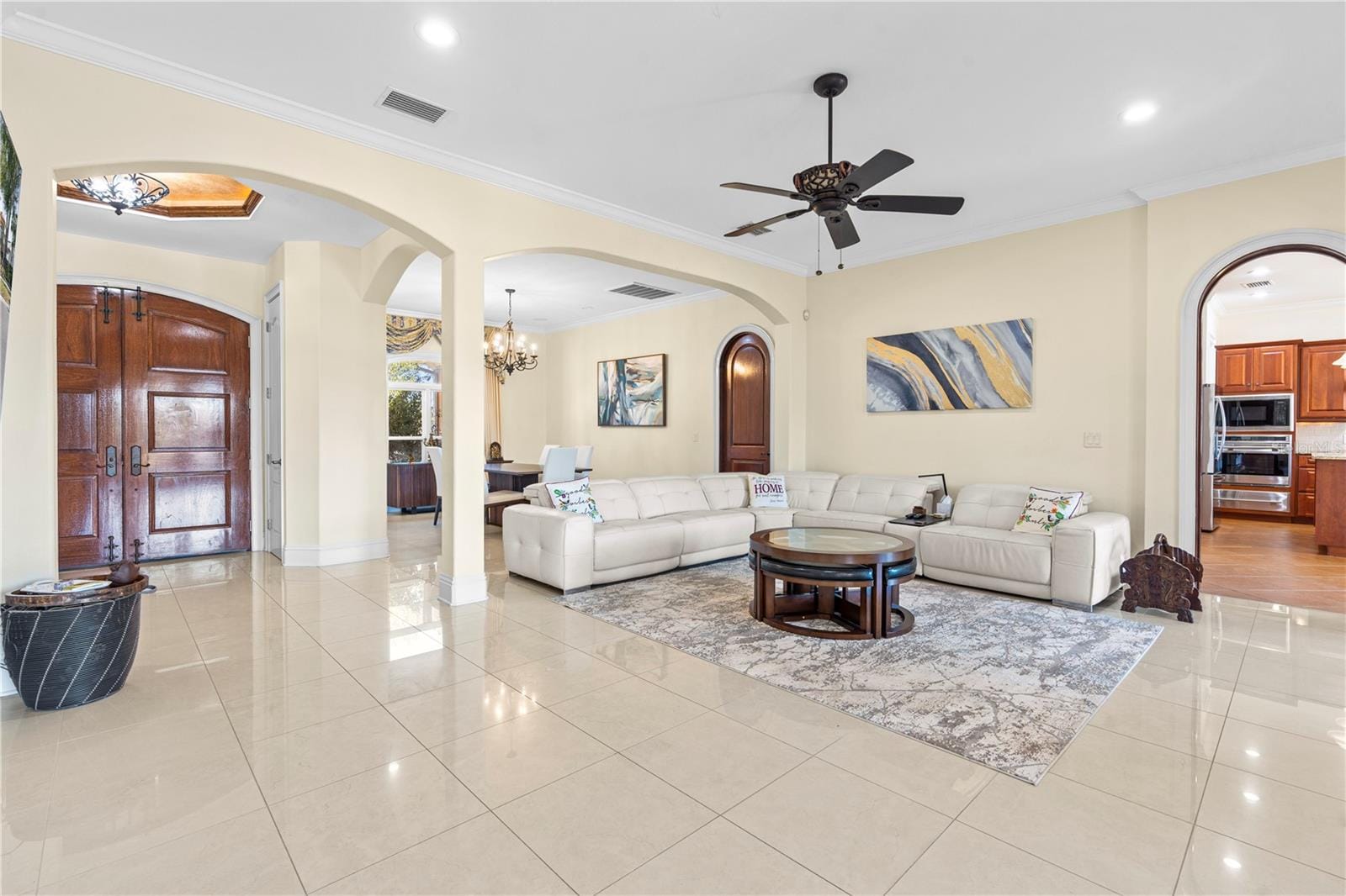 3952 Versailles Dr photo 5