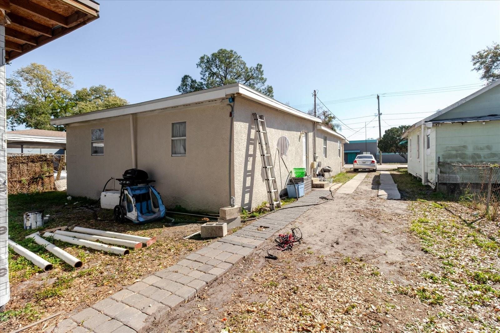 Photo 23