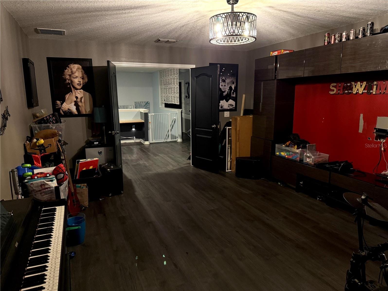Photo 32
