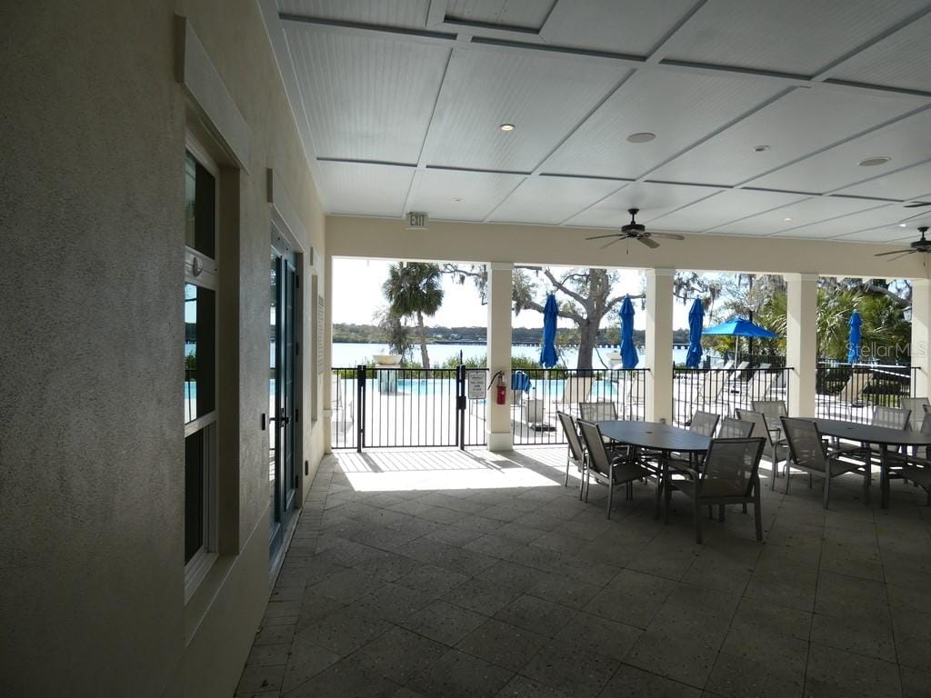 Photo 32