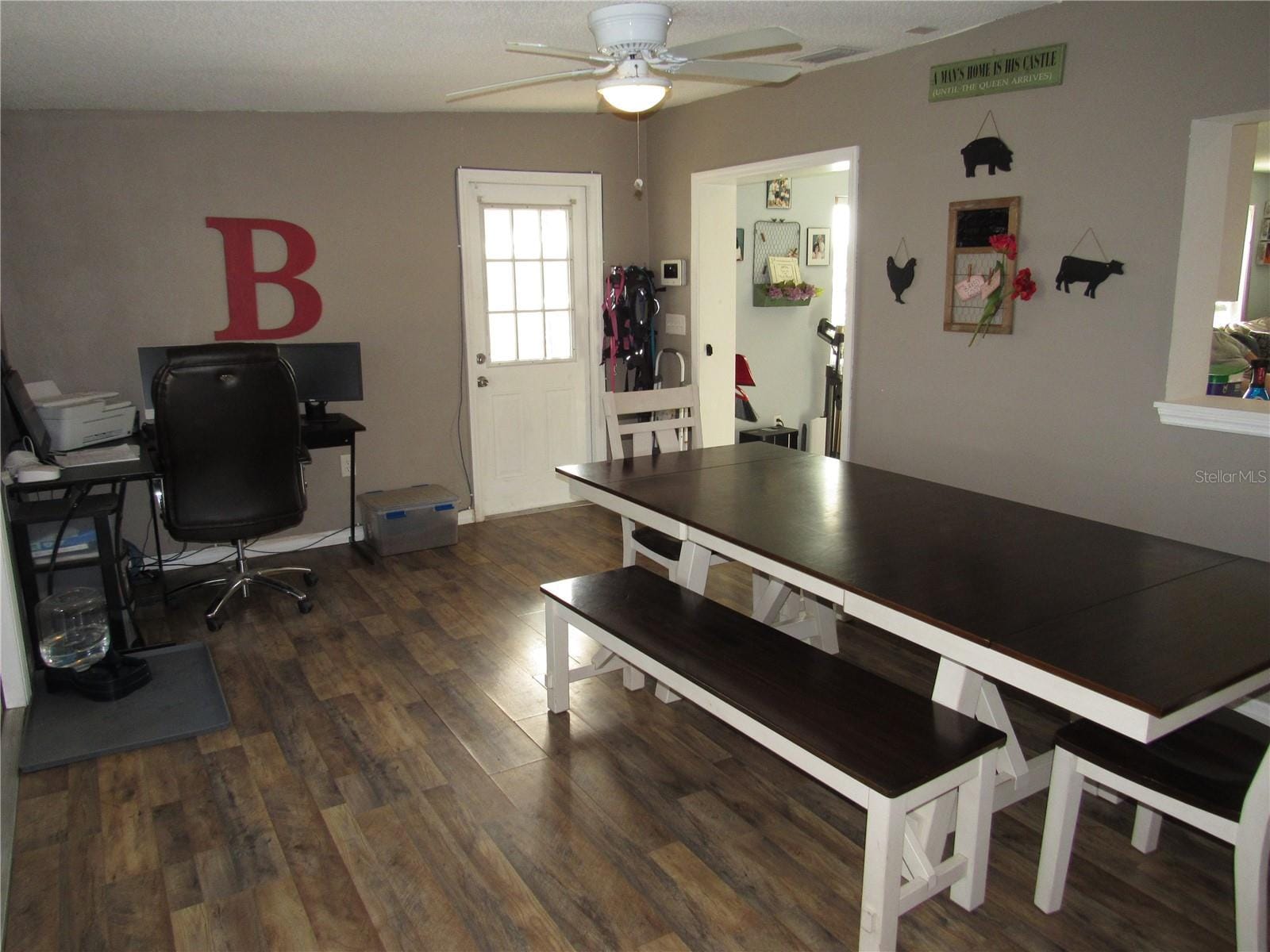 Photo 12