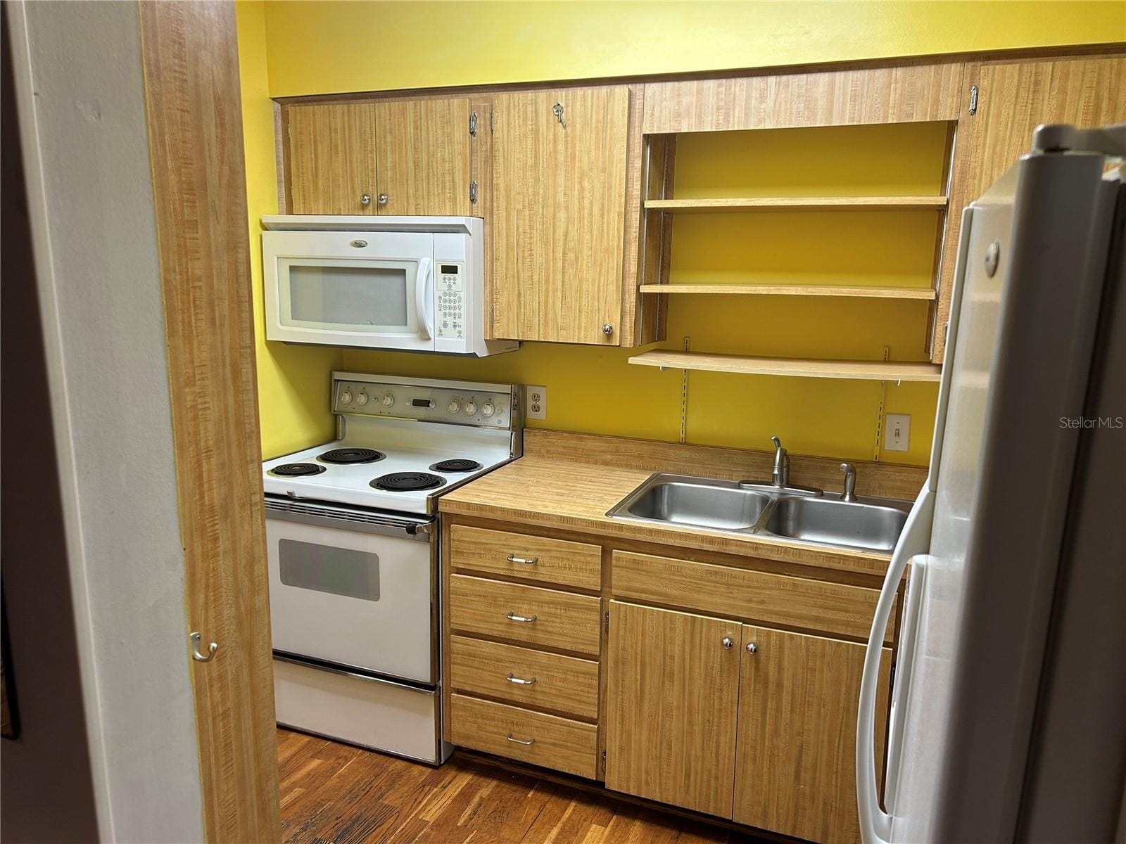 Photo 6