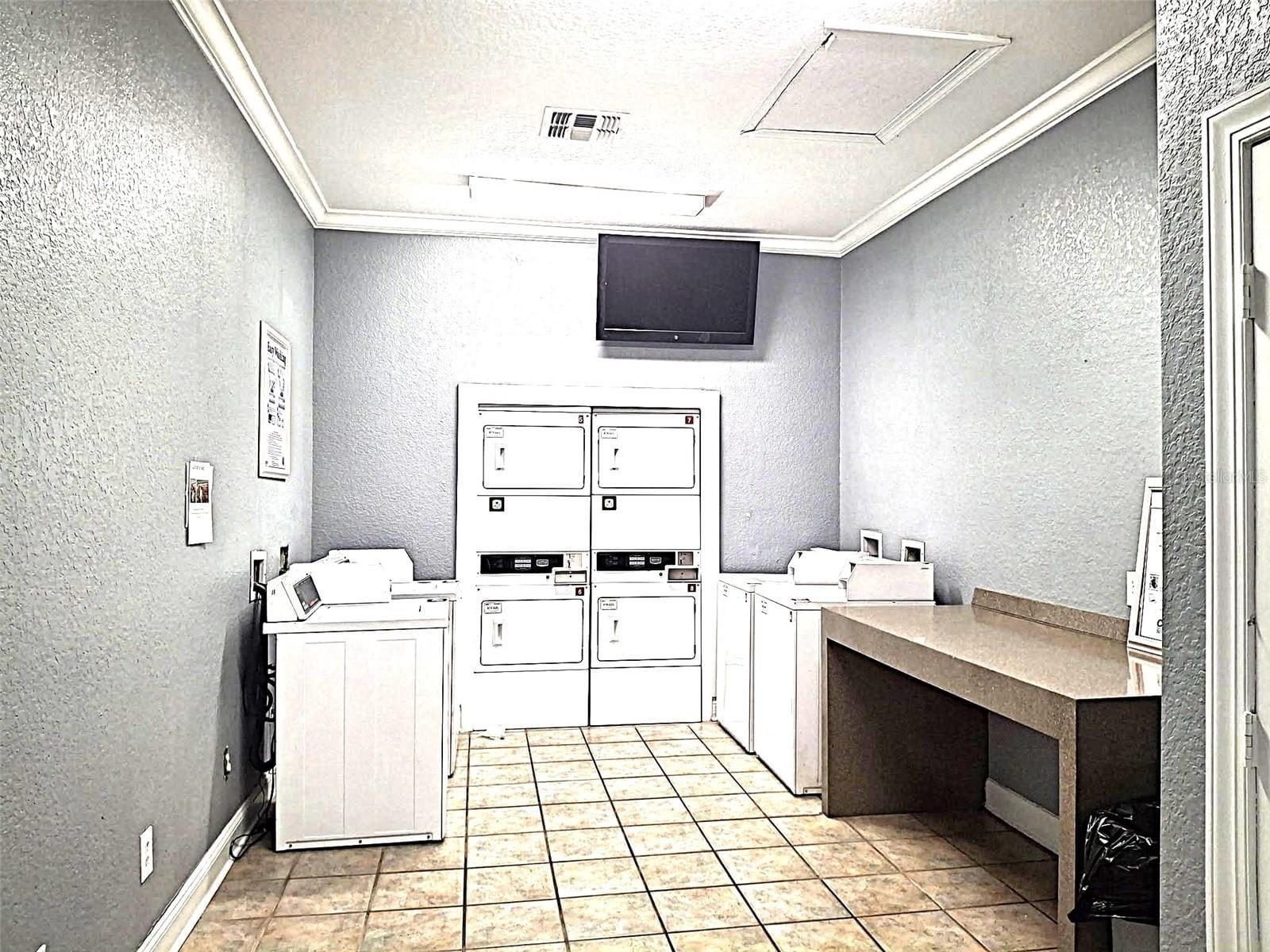 Photo 37
