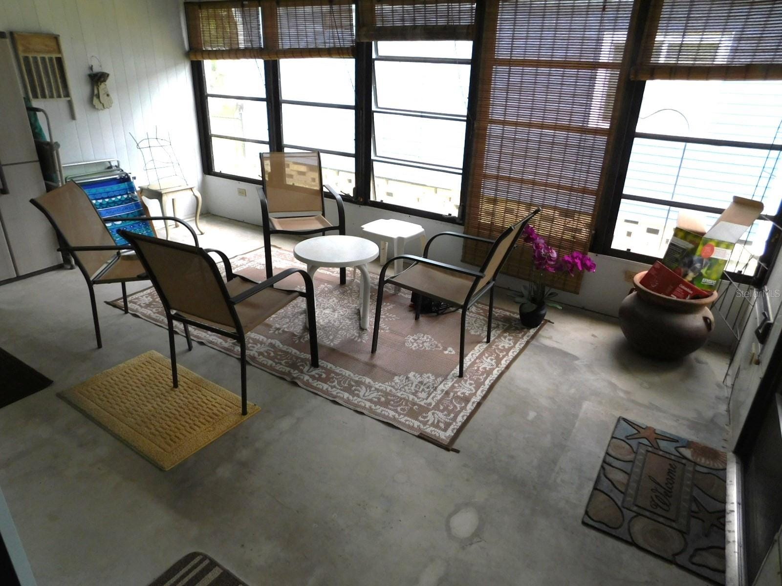 Photo 43