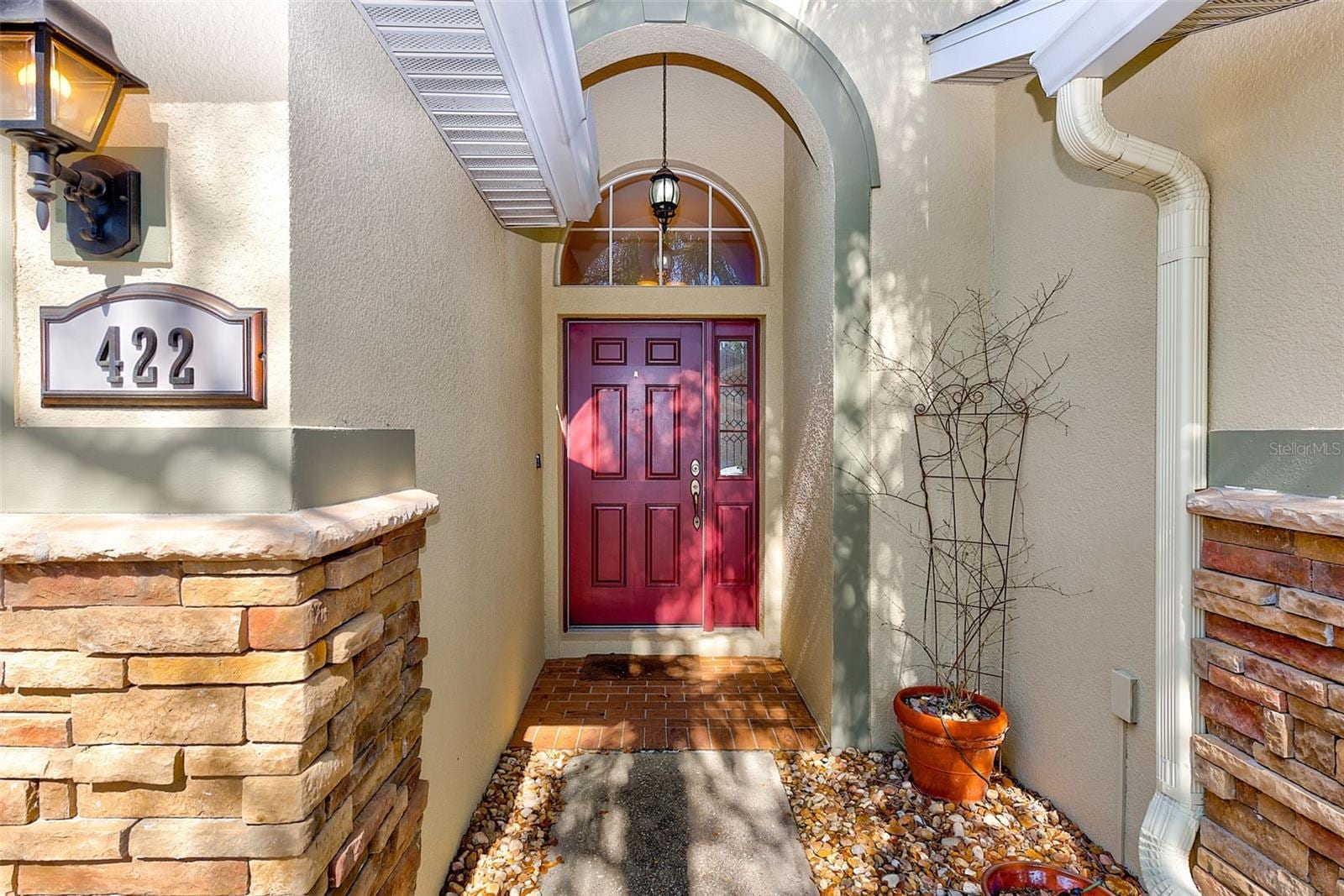 422 Down Pine Dr photo 3