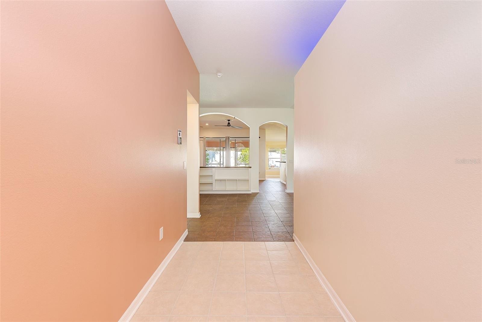 422 Down Pine Dr photo 4