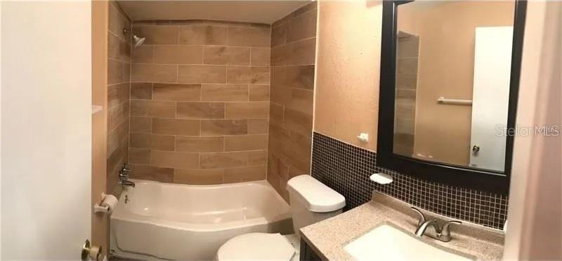 4242 Redcliff Pl #4242 photo 2