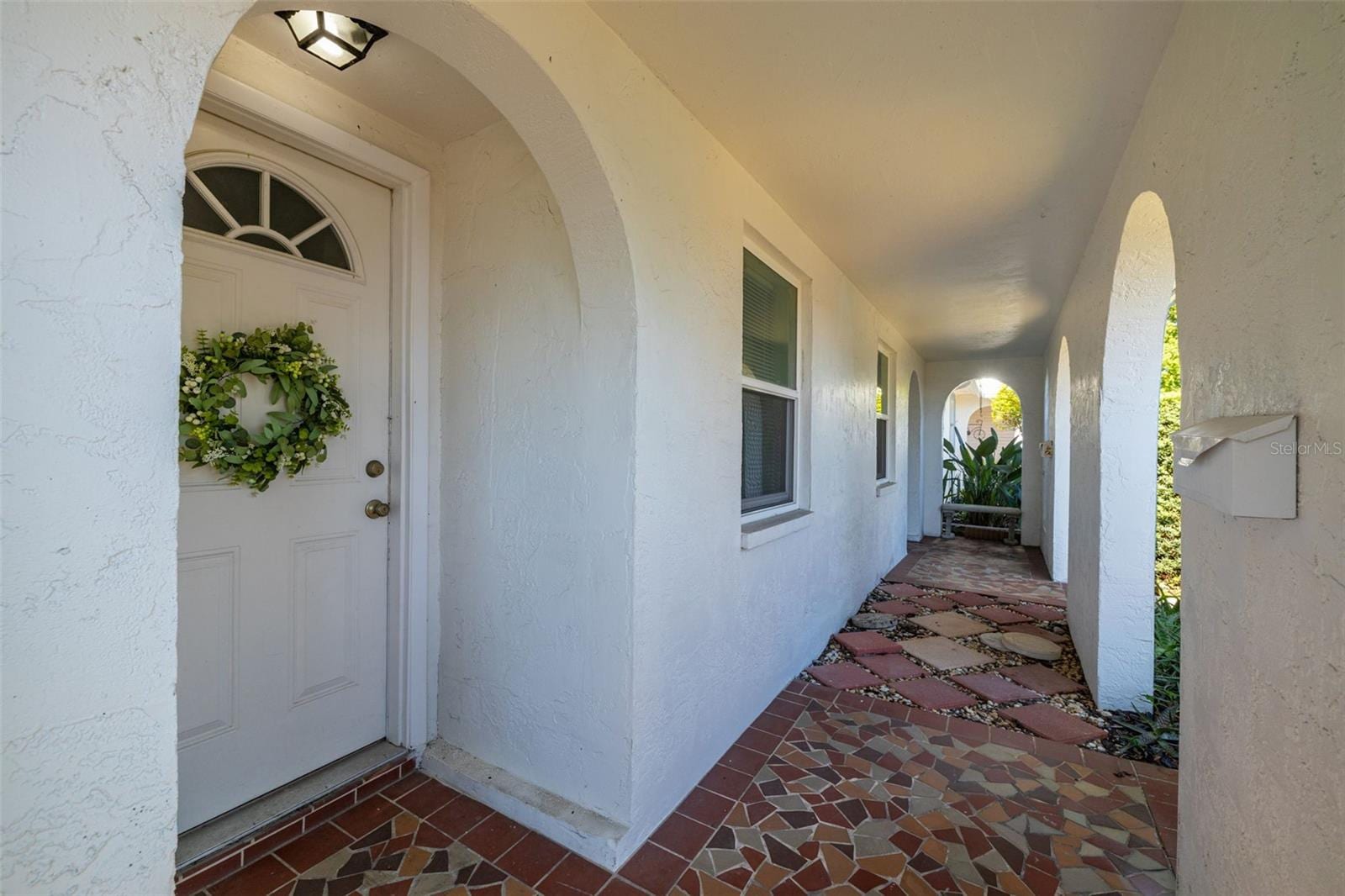 4239 Tamargo Dr photo 3