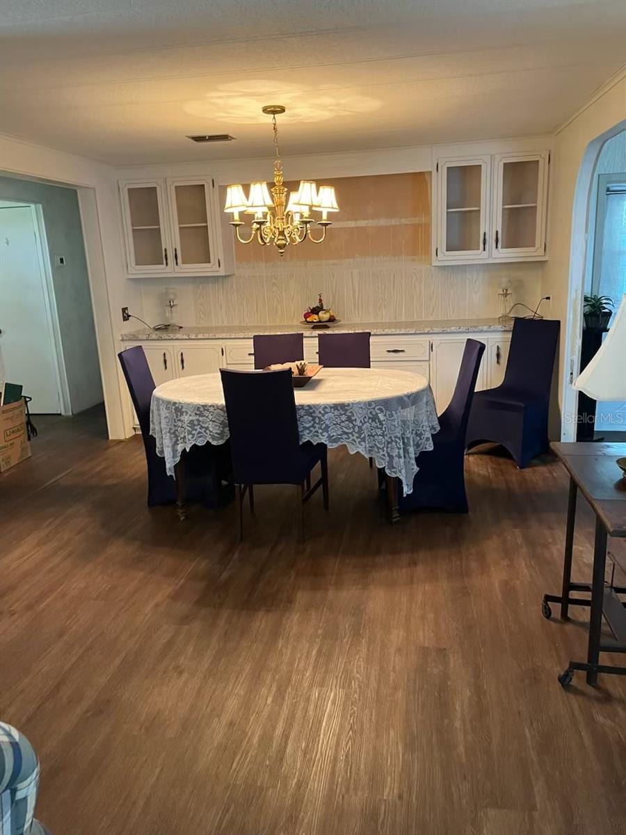 727 Forest Lake photo 5